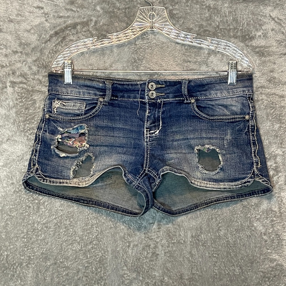 Vanity Women Thrashed Denim Shorts 28 Low Rise Y2K Indie Sleaze Trashy Chic